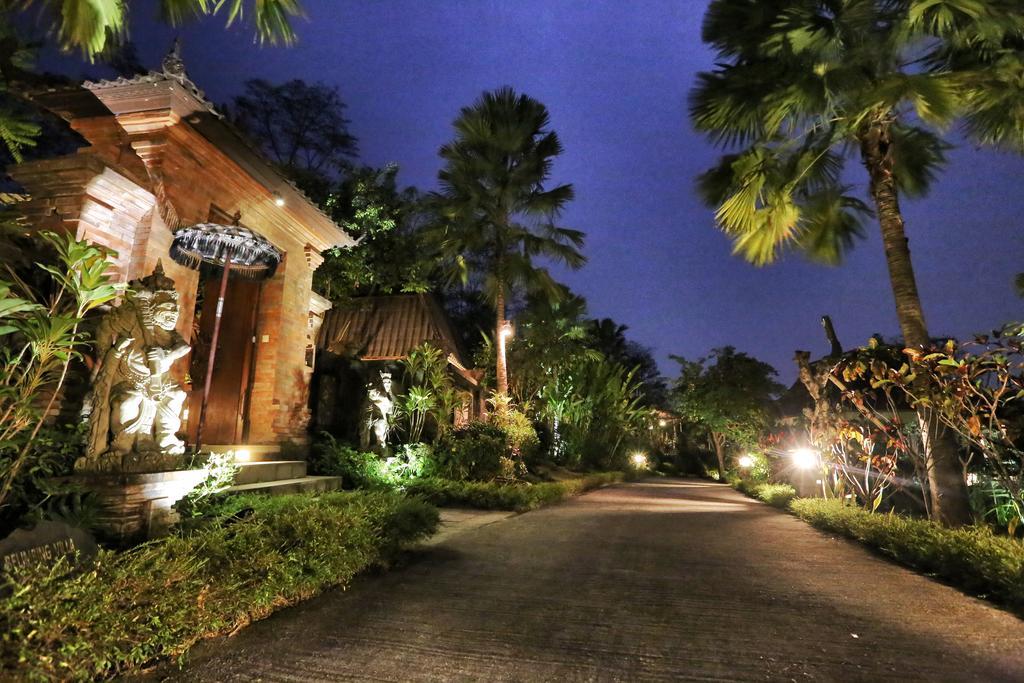 The Sanyas Retreat Otel Selemadeg Dış mekan fotoğraf