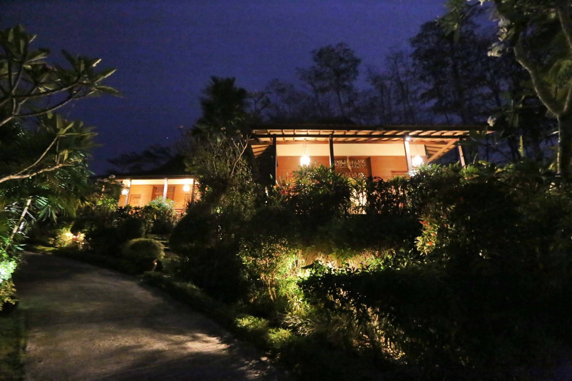 The Sanyas Retreat Otel Selemadeg Dış mekan fotoğraf