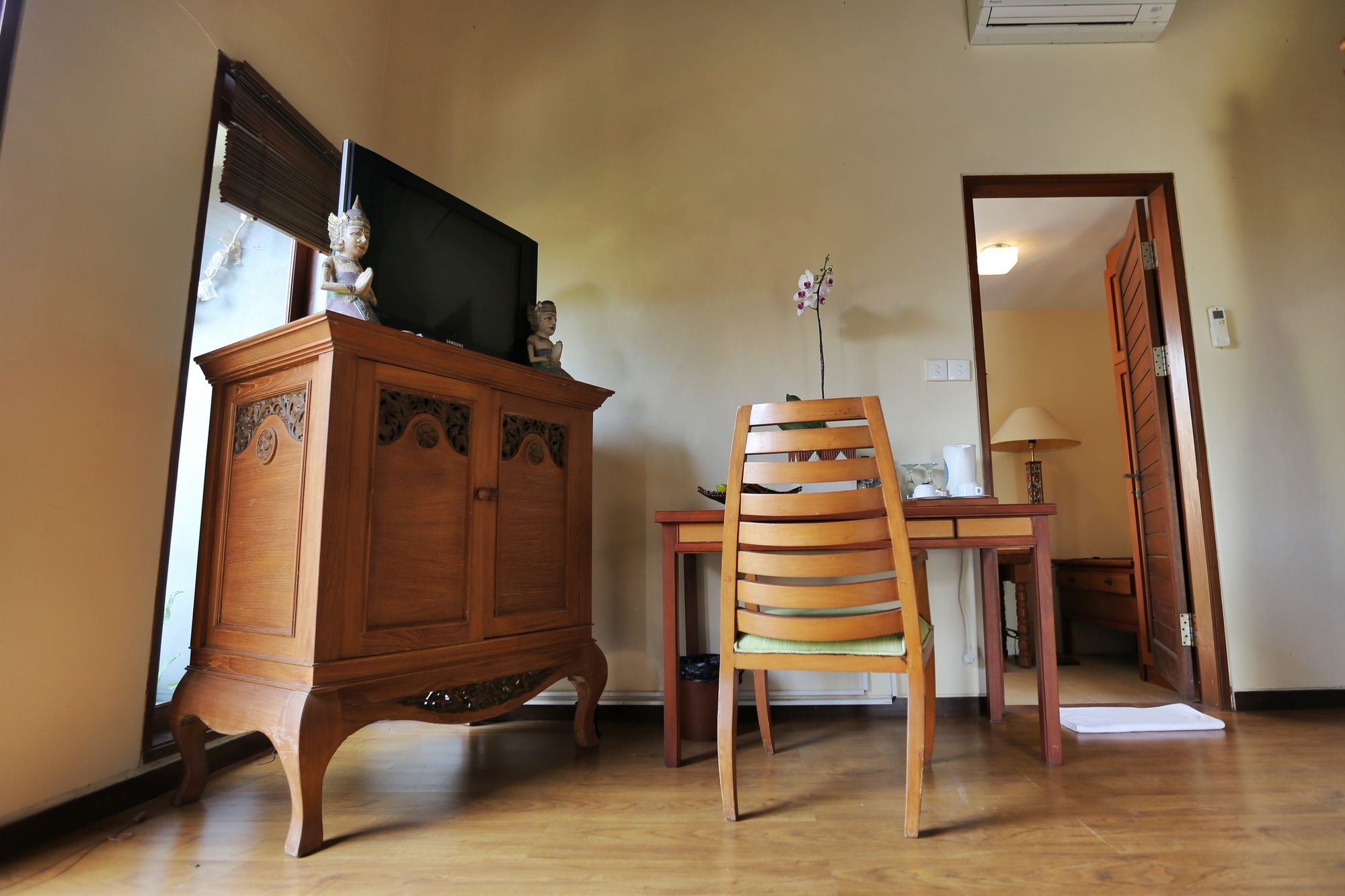 The Sanyas Retreat Otel Selemadeg Dış mekan fotoğraf
